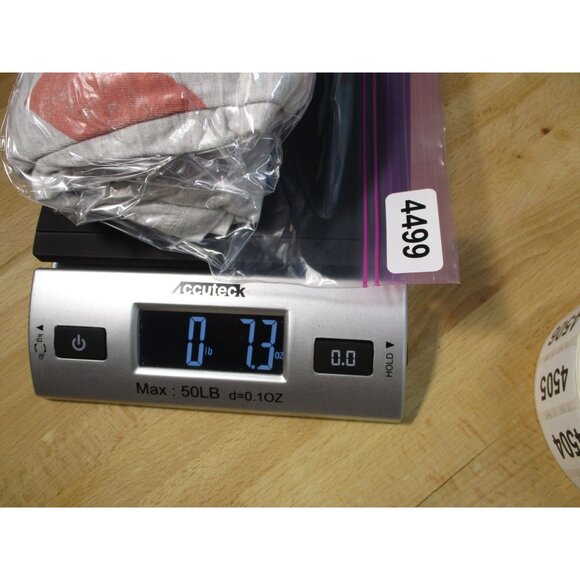 Soft Grey Aerie Long Sleeve Top With Red Heart Graphic Casual Womens Medium - Picture 9 of 9